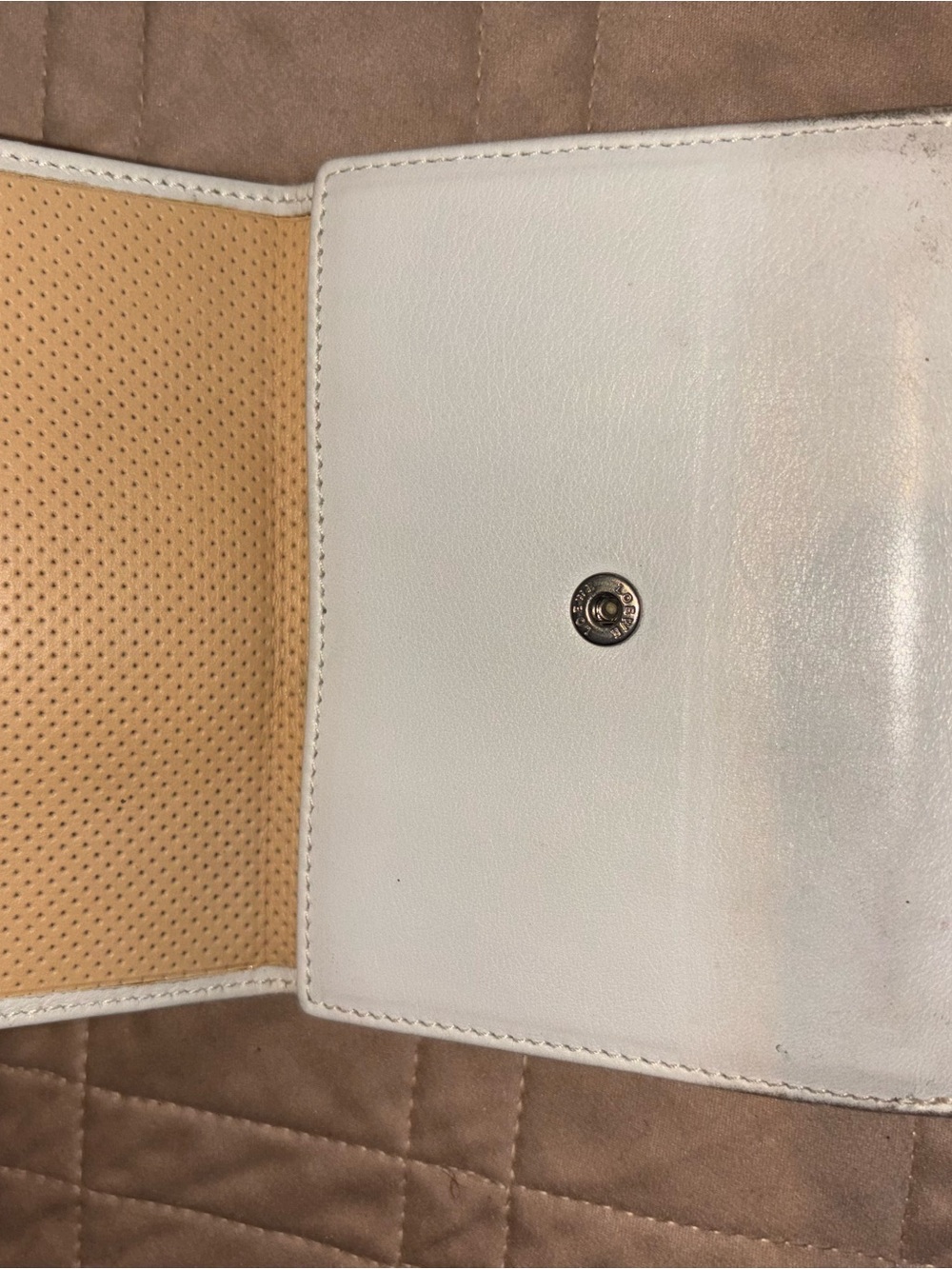 LOEWE White Leather Anagram Trifold Small Wallet - Picture 5 of 9